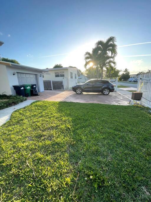 Modern Miami Oversized 3 Bedroom In Central Location Exterior photo