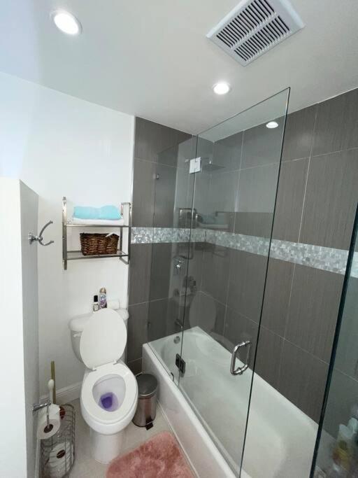 Modern Miami Oversized 3 Bedroom In Central Location Exterior photo