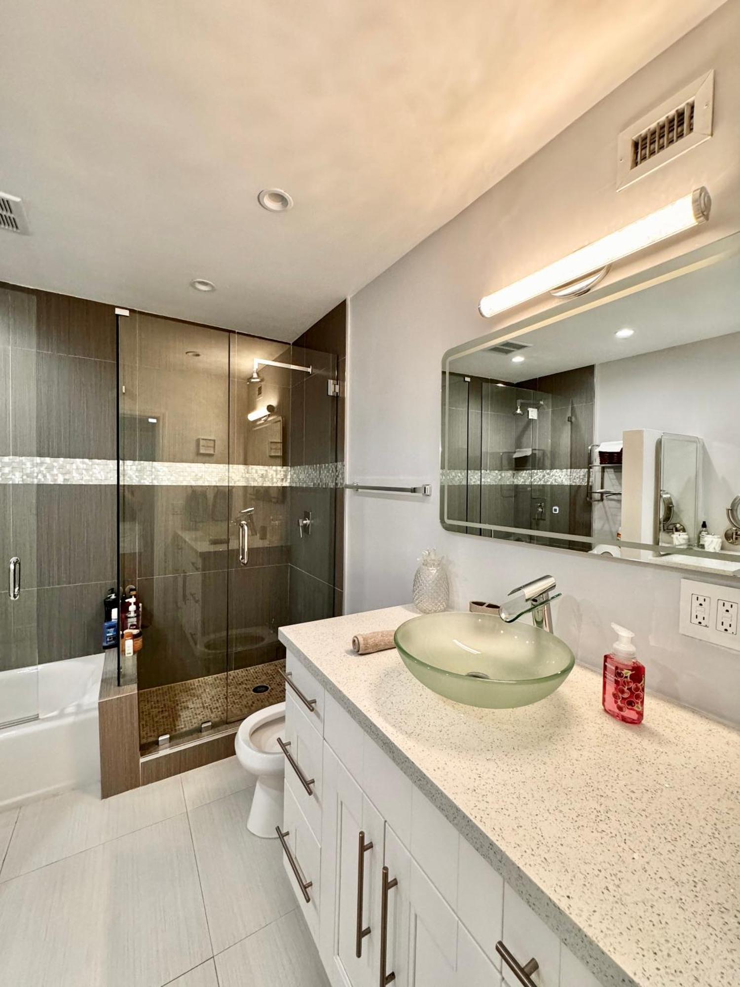 Modern Miami Oversized 3 Bedroom In Central Location Exterior photo