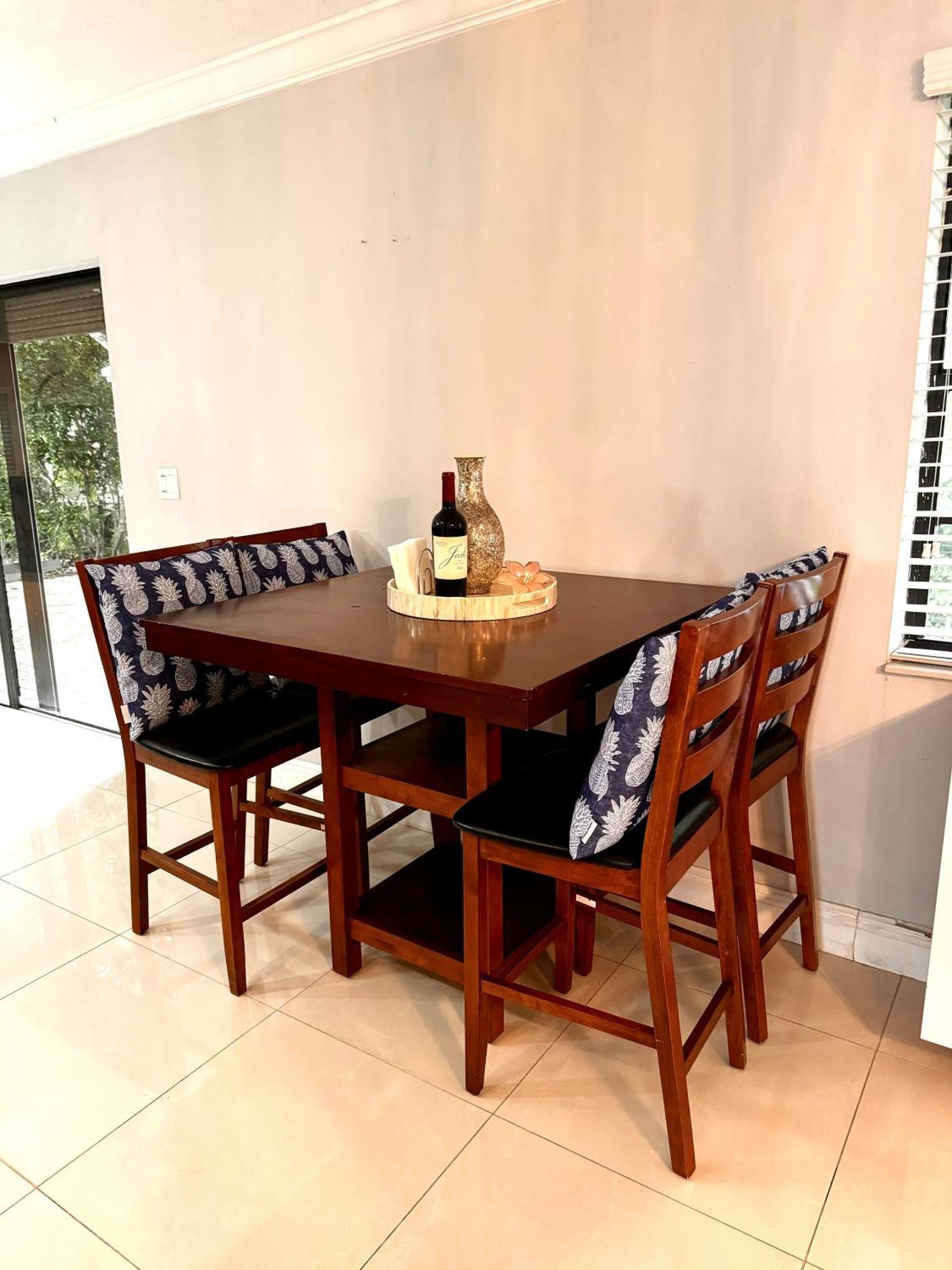 Modern Miami Oversized 3 Bedroom In Central Location Exterior photo